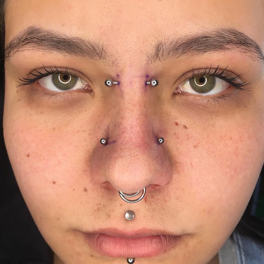 3 Formas de Limpar um Piercing de Sobrancelha - wikiHow