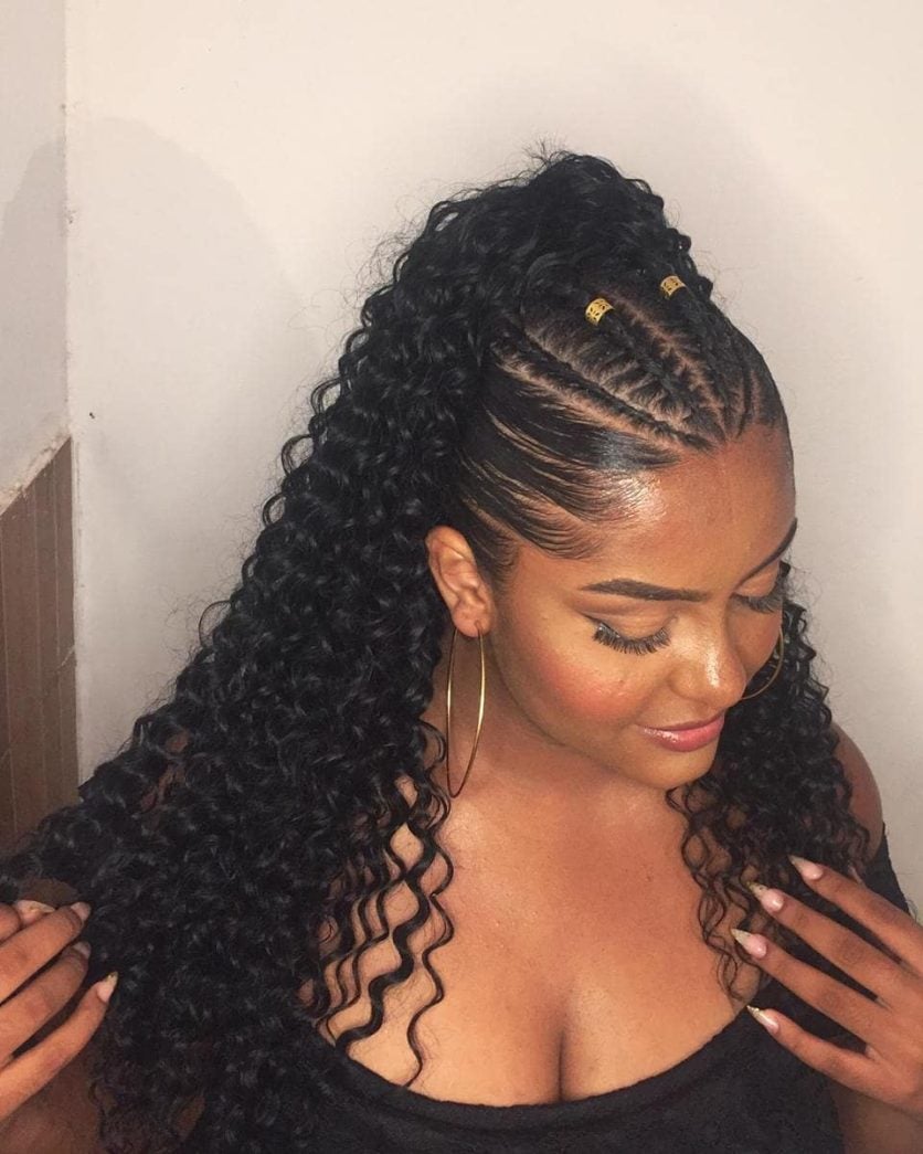 Rabo de cavalo cacheado: 40 fotos para se apaixonar no penteado
