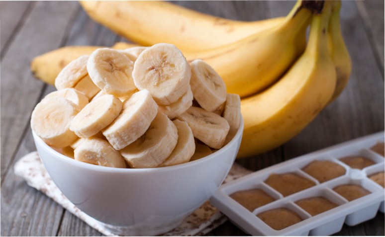 Como congelar banana para aproveitar a fruta ao máximo
