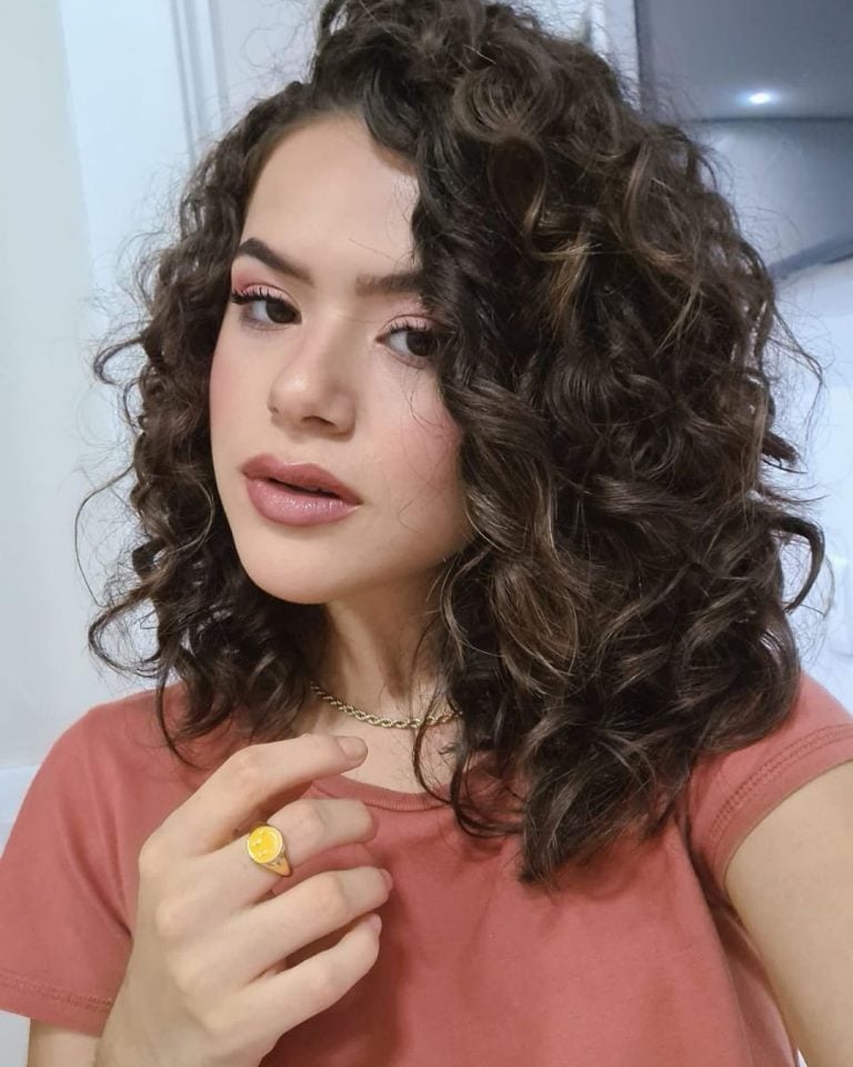 Chanel cacheado: 30 fotos para modernizar os cachos com estilo