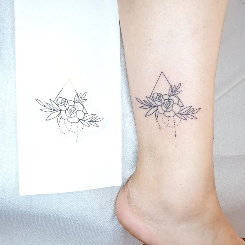 Tatuagem de rosa pequena: 90 ideias delicadas para marcar na pele