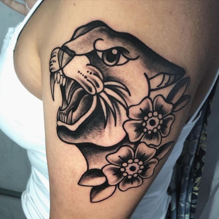 Tatuagem de pantera: 65 ideias para quem quer inovar na tattoo