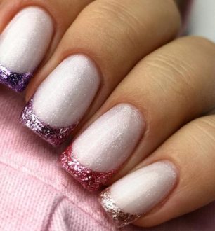 35 ideias de francesinha com glitter para brilhar em todas ocasiões