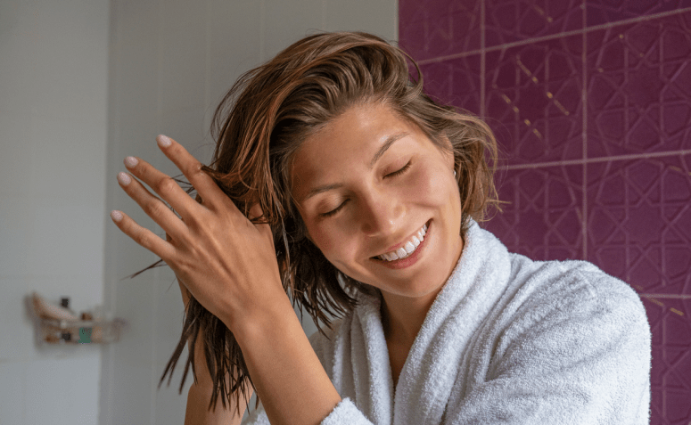 5 tutoriais para uma poderosa hidratação para cabelos danificados