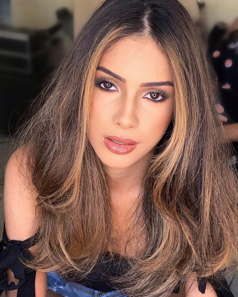 Morena iluminada avelã: fotos e tutoriais incríveis para atingir esse tom