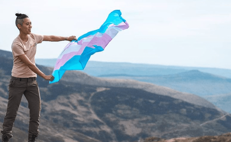 Entenda o que é transexualidade e contribua com o combate a transfobia