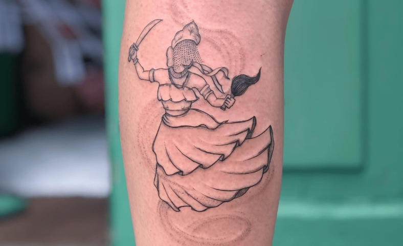25 opções de tatuagem de Iansã para selar a conexão com a Orixá