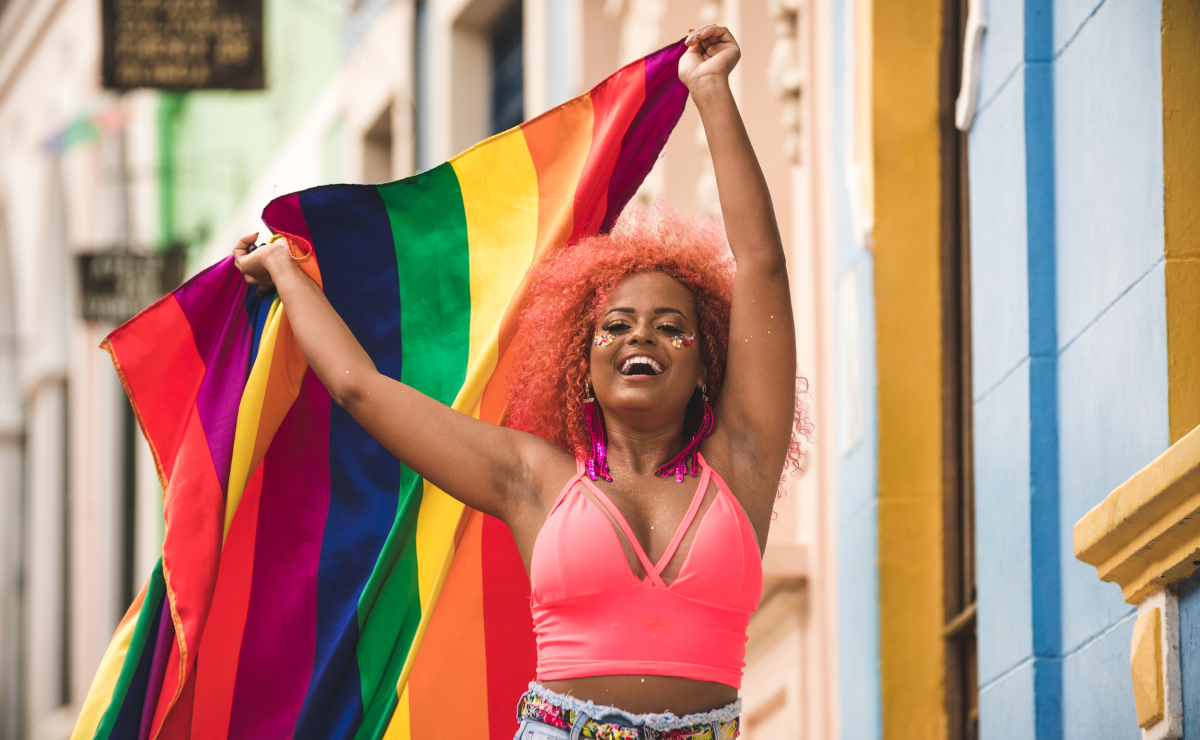 LGBTQIA+: a sigla que abraça a diversidade afetiva, sexual e identitária