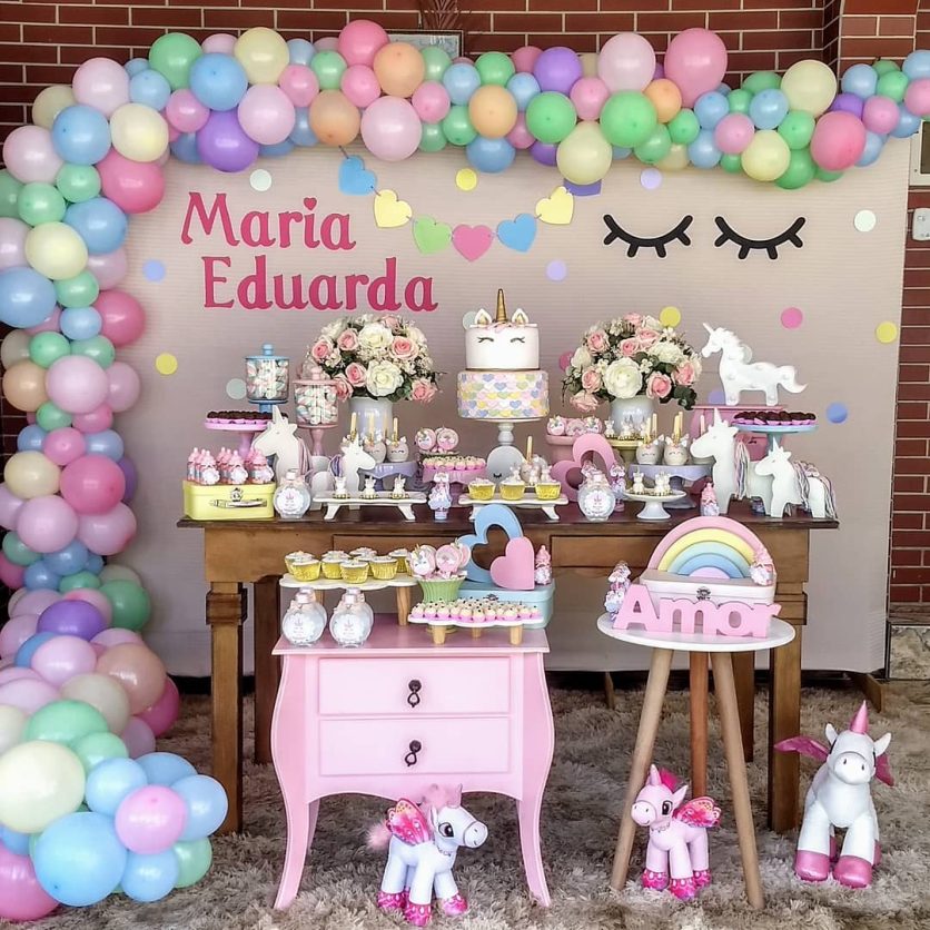 decoração chá de bebê de nuvem