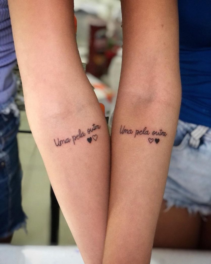 Tatuagens de amizade com diferentes traçados e significados