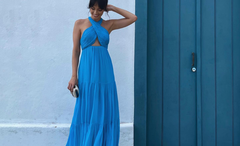 Vestido longo azul: modelos para brilhar de noite e de dia