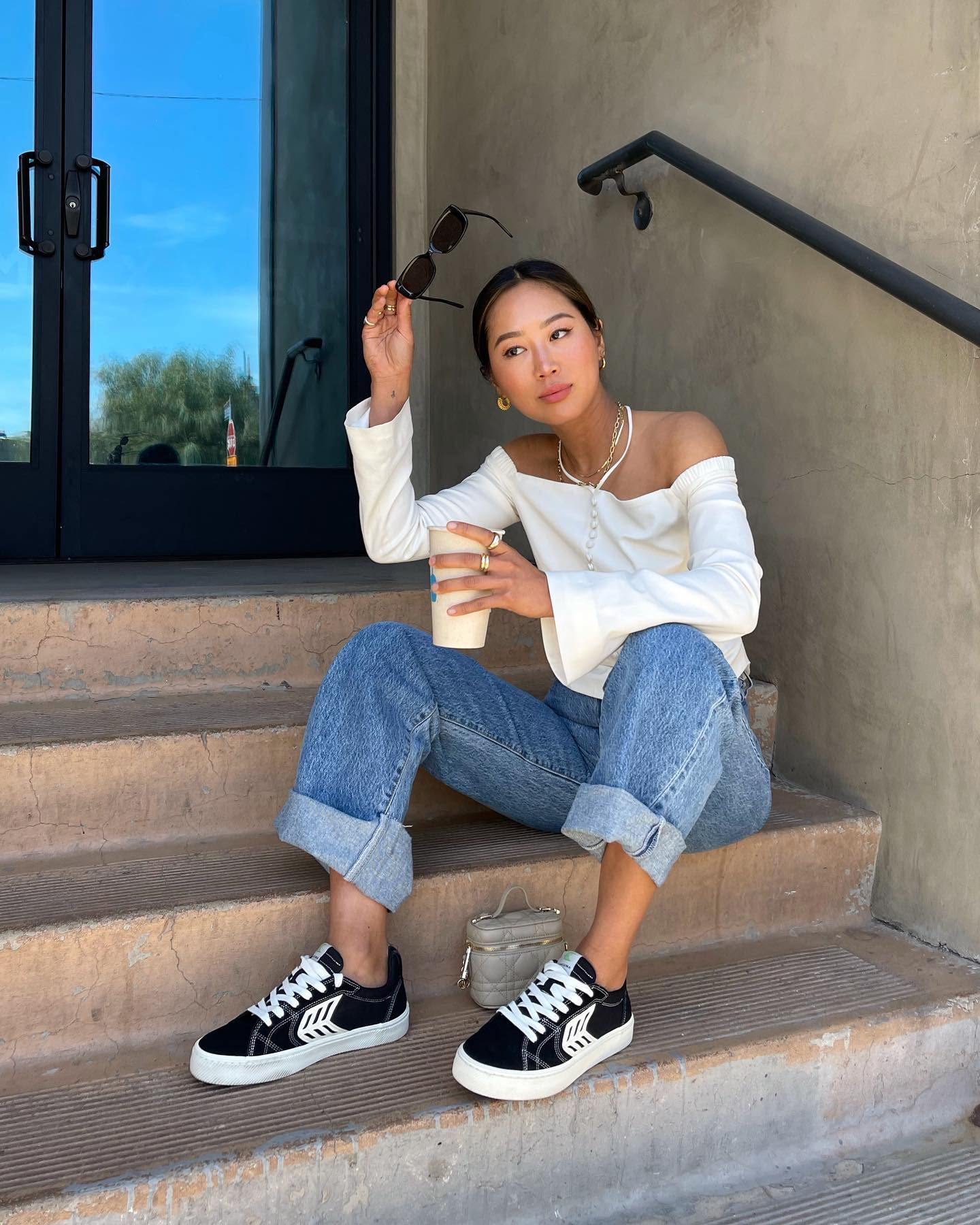 Looks para usar deals com tenis plataforma