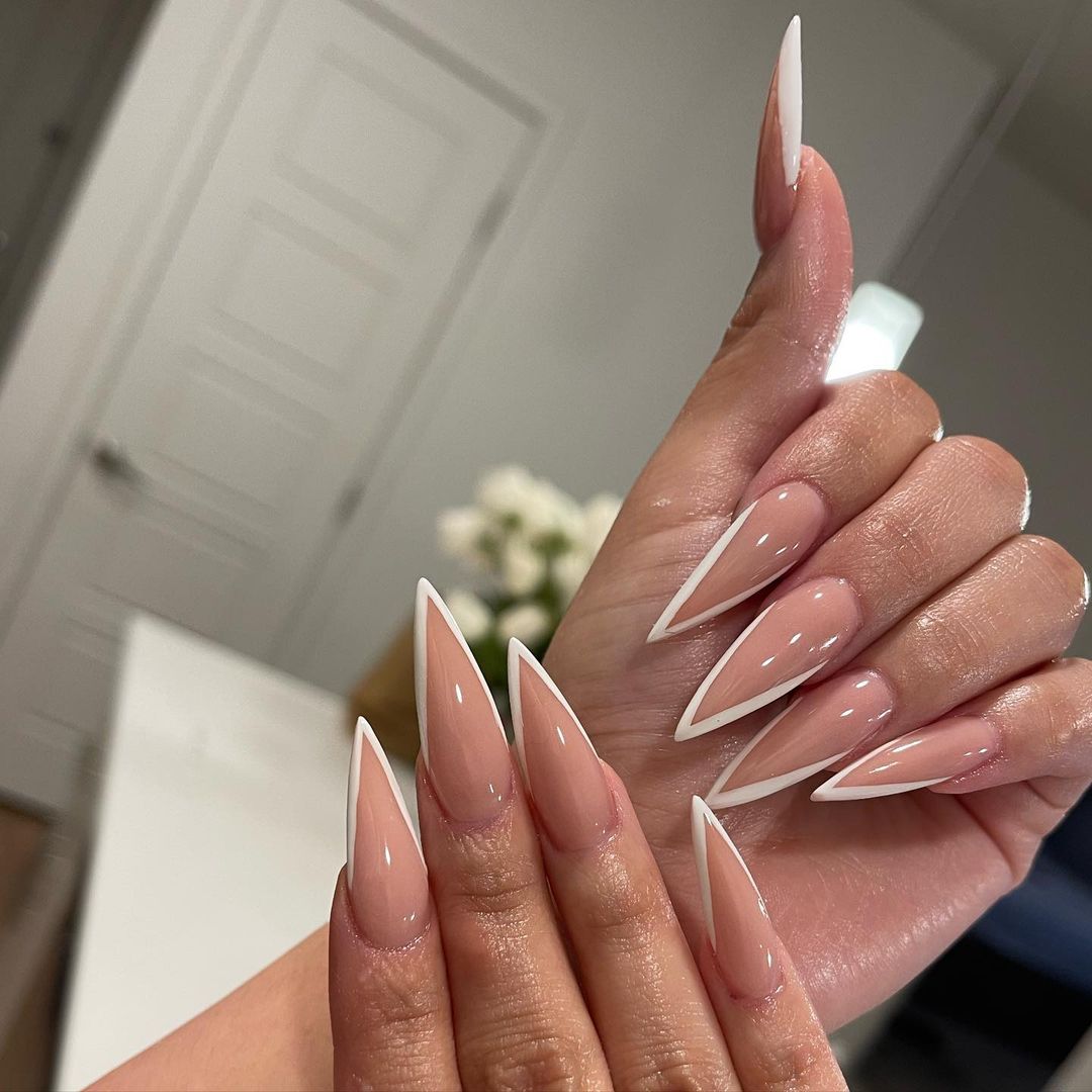 Unhas stiletto decoradas: ideias modernas para fazer em casa