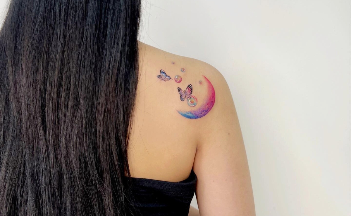 Tatuagem no ombro: 90 artes femininas para se apaixonar
