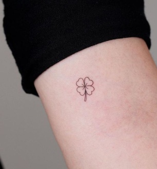 Tatuagem minimalista: 70 ideias para expressar sua personalidade com sutileza