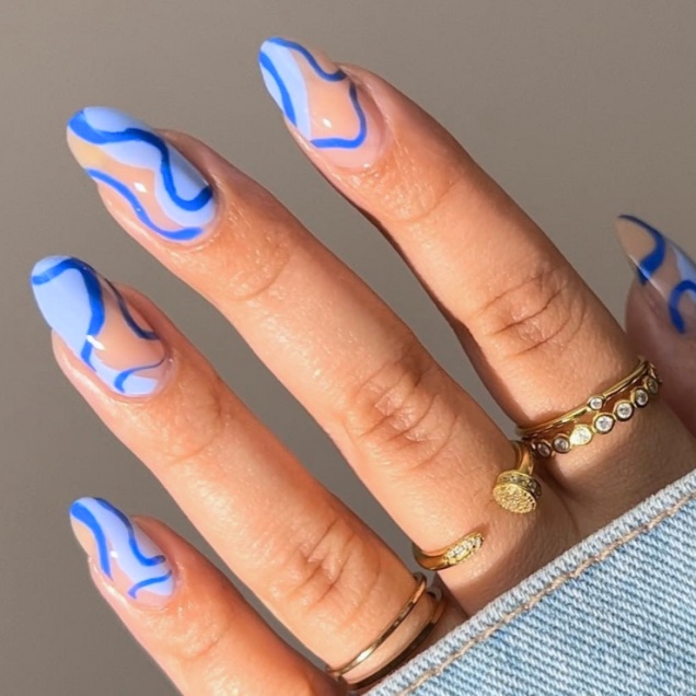 50 modelos de unhas decoradas em azul que são puro estilo